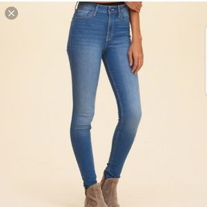 High waisted jeans